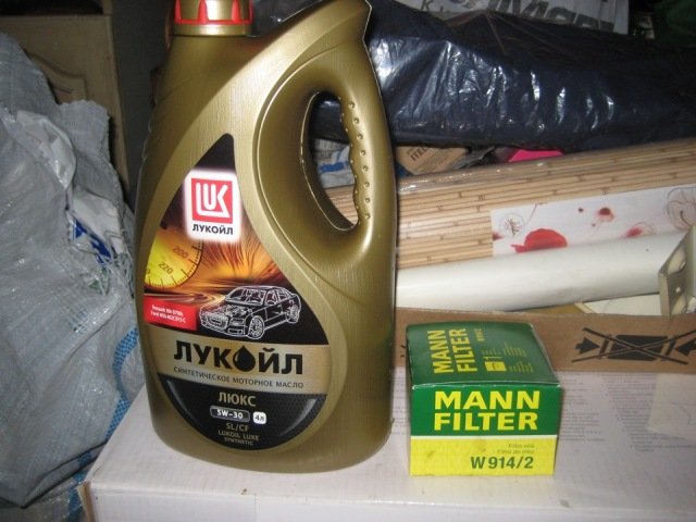 Обзор моторного масла марки Lukoil 5w-30: отзывы и характеристики Обзор моторного масла марки Lukoil 5w-30: отзывы и характеристики